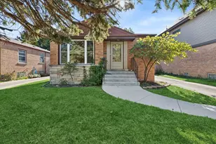 5883 N Central Ave, Chicago, IL 60646 - Photo 1