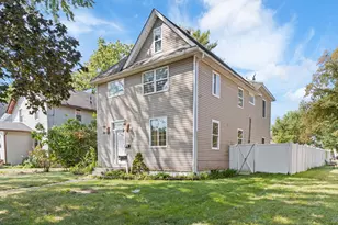 2225 Parmele St, Rockford, IL 61104 - Photo 1