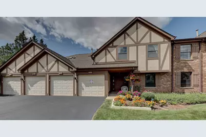639 Elizabeth Drive #B, Wood Dale, IL 60191 - Photo 1