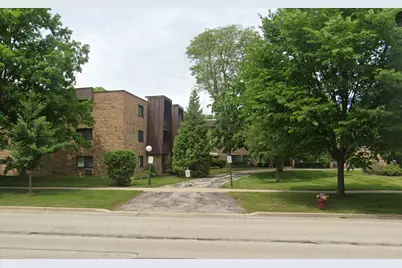2604 N Windsor Drive #307, Arlington Heights, IL 60004 - Photo 1