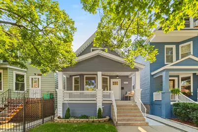 3311 W Belle Plaine Avenue, Chicago, IL 60618 - Photo 1