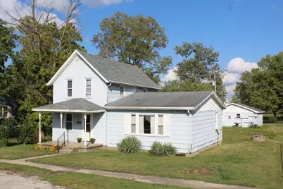 213 Peoria Street N, Gilman, IL 60938 - Photo 1