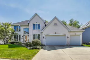 26W237 Pinehurst Dr, Winfield, IL 60190 - Photo 1