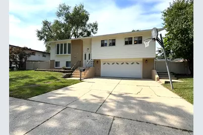 14810 Massasoit Avenue, Oak Forest, IL 60452 - Photo 1