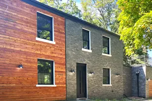 860 Green Bay Rd, Highland Park, IL 60035 - Photo 1