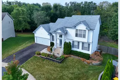 102 Shawnee Lane, Harvard, IL 60033 - Photo 1