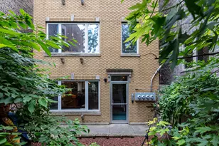 2647 W Cortez St, Chicago, IL 60622 - Photo 1