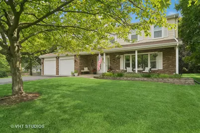 101 Tudor Drive, Barrington, IL 60010 - Photo 1
