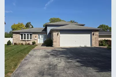 109 Dorie Lane, Thornton, IL 60476 - Photo 1