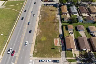 3101 W 87th St, Evergreen Park, IL 60805 - Photo 1