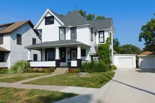 319 Lincoln Way, Dixon, IL 61021 - Photo 1