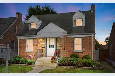 9532 Jackson Avenue, Brookfield, IL 60513 - Photo 1