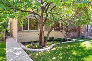 8219 Lowell Ave, Skokie, IL 60076 - Photo 1