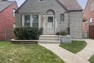 10804 S Ave F, Chicago, IL 60617 - Photo 1