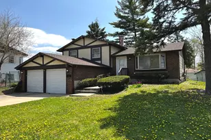 1 E 164th St, South Holland, IL 60473 - Photo 1