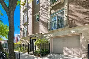 1422 N Orleans St, Chicago, IL 60610 - Photo 1