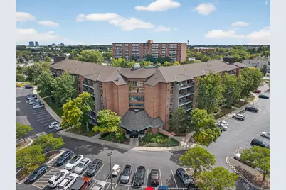 75 Kristin Circle #503, Schaumburg, IL 60195 - Photo 1