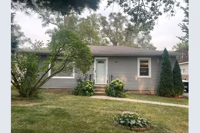425 S Walnut Street, Bensenville, IL 60106 - Photo 1