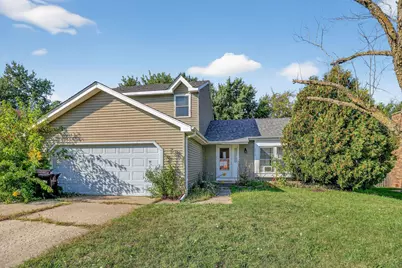 5512 Abbey Drive #1, McHenry, IL 60050 - Photo 1