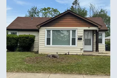 7236 W 114th Street, Worth, IL 60482 - Photo 1