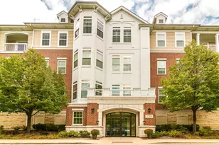 2750 Commons Dr, Glenview, IL 60026 - Photo 1