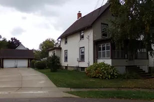 611 Buchanan St, Belvidere, IL 61008 - Photo 1