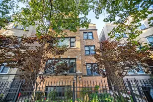 2218 W Thome Ave, Chicago, IL 60659 - Photo 1