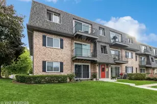 912 S Plum Grove Rd, Palatine, IL 60067 - Photo 1