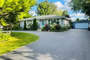 3409 Glen Flora Ave, Gurnee, IL 60031 - Photo 1