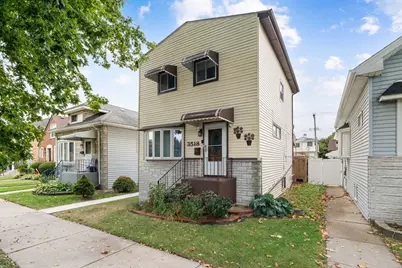 3518 N Oleander Avenue, Chicago, IL 60634 - Photo 1