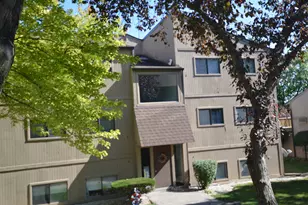 58 Vail Colony Dr, Fox Lake, IL 60020 - Photo 1