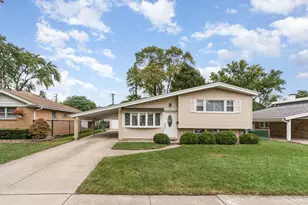 1840 Nimitz Dr, Des Plaines, IL 60018 - Photo 1