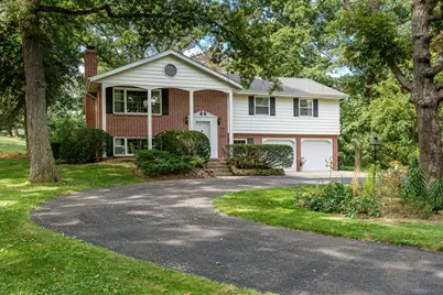 11752 Love Road, Roscoe, IL 61073 - Photo 1