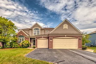 965 Carmen Rd, Sugar Grove, IL 60554 - Photo 1