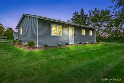 4 Austin Avenue, Carpentersville, IL 60110 - Photo 1