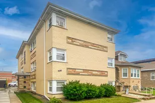 2513 N 72nd Ct, Elmwood Park, IL 60707 - Photo 1