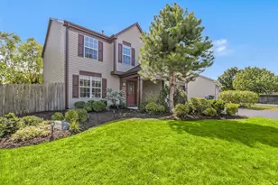 1349 Spalding Dr, Mundelein, IL 60060 - Photo 1