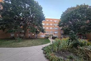 2025 W Granville Ave, Chicago, IL 60659 - Photo 1