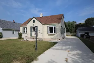 632 Drexel Blvd, Machesney Park, IL 61115 - Photo 1