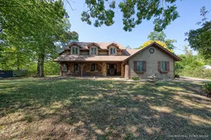1102 S Oplaine Rd, Gurnee, IL 60031 - Photo 1