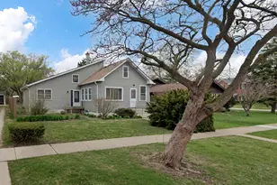 206 S Adams St, Westmont, IL 60559 - Photo 1