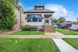 9431 S Turner Ave, Evergreen Park, IL 60805 - Photo 1