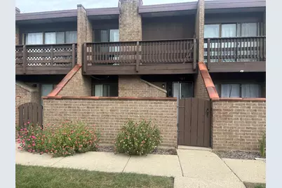 704 Kenneth Circle, Elgin, IL 60120 - Photo 1