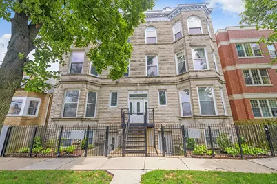 1939 N Sawyer Avenue #G, Chicago, IL 60647 - Photo 1