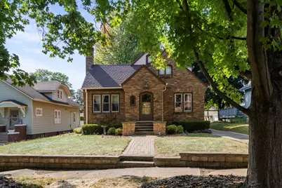 1609 24th Street, Rockford, IL 61108 - Photo 1