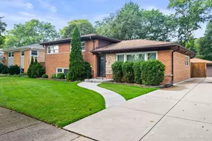 9224 Menard Ave, Morton Grove, IL 60053 - Photo 1