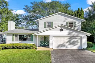 336 W Margaret Terrace, Cary, IL 60013 - Photo 1