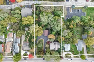 216 N Batavia Ave, Batavia, IL 60510 - Photo 1