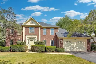 626 Alexandria Dr, Naperville, IL 60565 - Photo 1