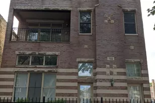 7322 N Claremont Ave, Chicago, IL 60645 - Photo 1